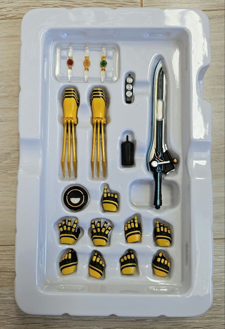 H*i様 S.H.Figuarts (真骨彫製法) 仮面ライダーオーズ タトバ