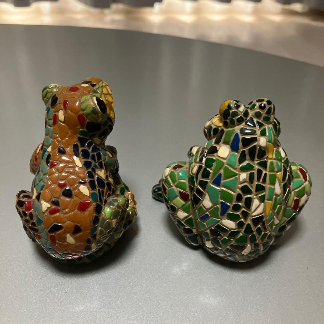 カエル　スペイン　ガウディ　グエル公園