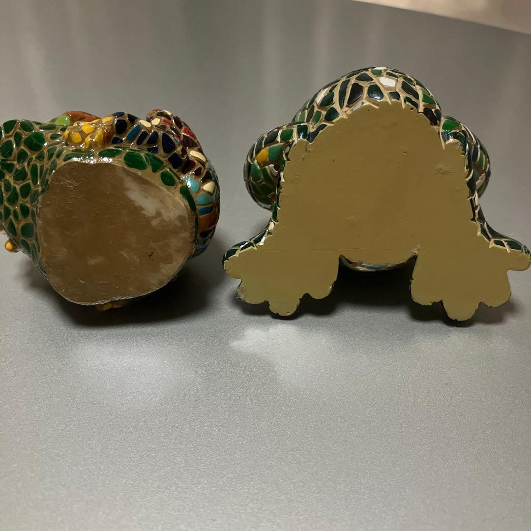 カエル　スペイン　ガウディ　グエル公園