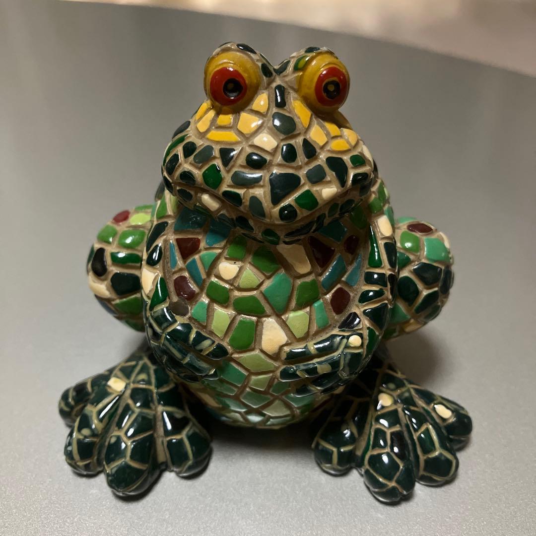 カエル　スペイン　ガウディ　グエル公園