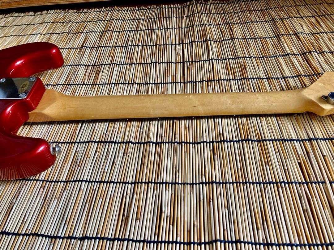 ☆依頼値下　☆美品　新機能満載で多彩な音色　希少な一本　Buskers ST