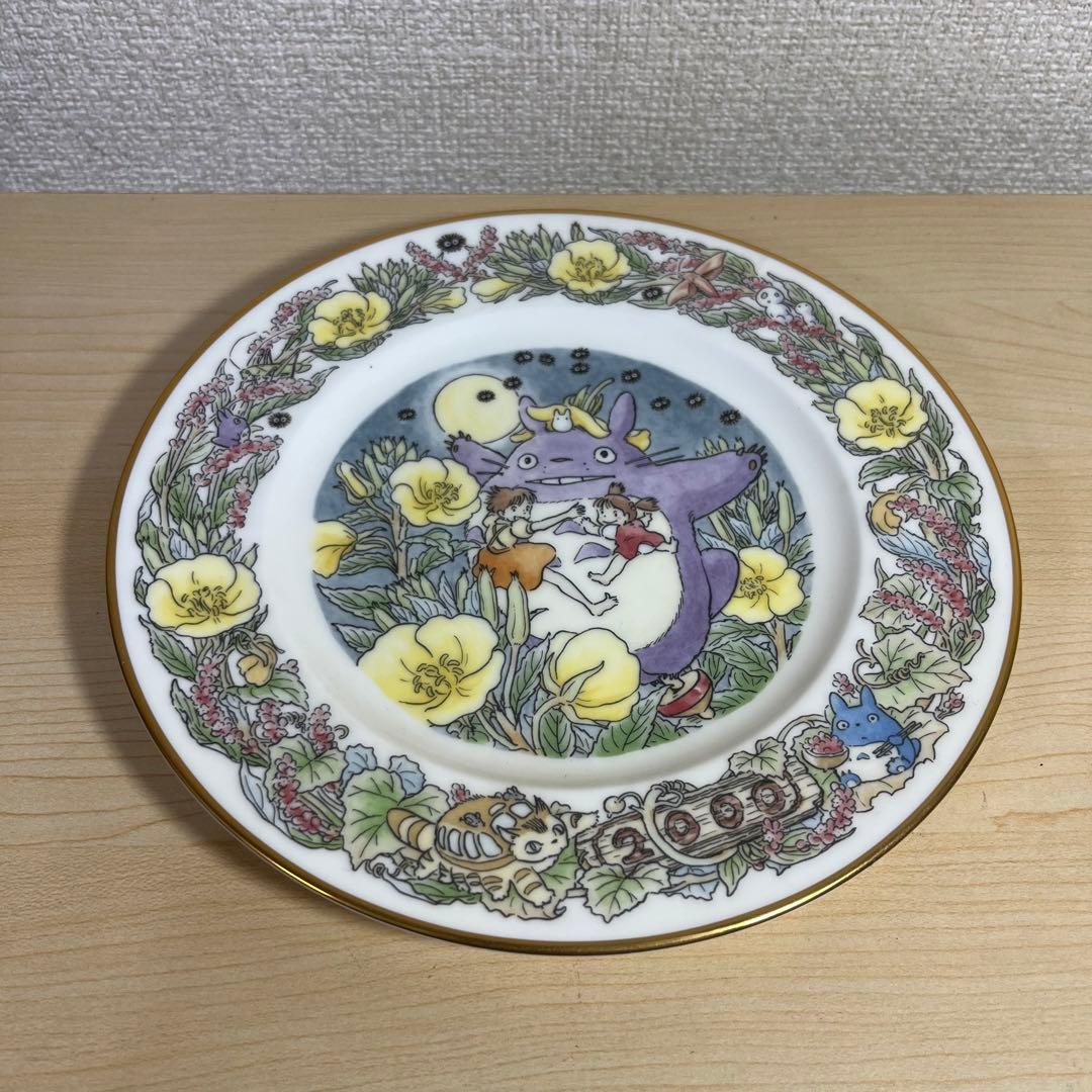 ノリタケ となりのトトロ　イヤープレート５枚セット（年別絵皿）　2000~03年