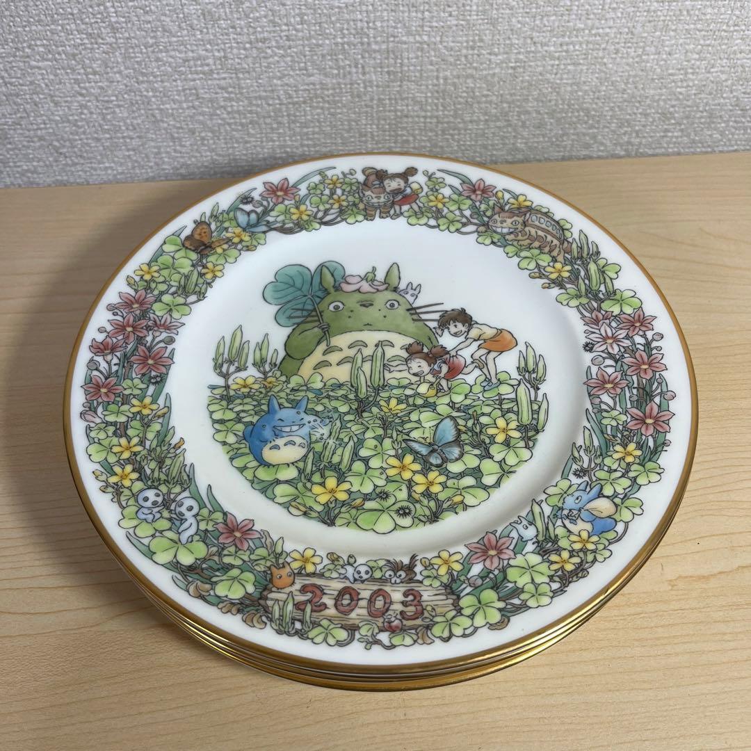 ノリタケ となりのトトロ　イヤープレート５枚セット（年別絵皿）　2000~03年