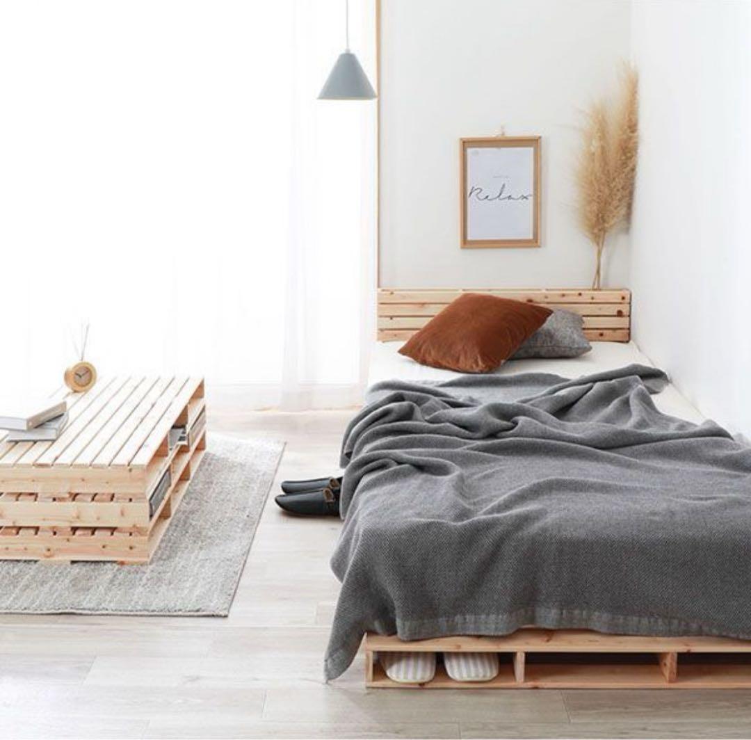美品【定価の50%OFF】すのこベッドパレット、キングサイズ分の10枚セット