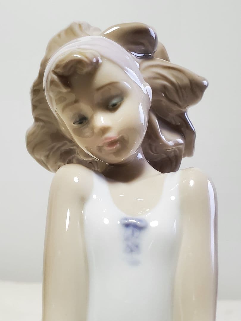 ル*ア様 リヤドロ　LLADRO【フラワーガーデン】　少女　花　陶器　インテリア