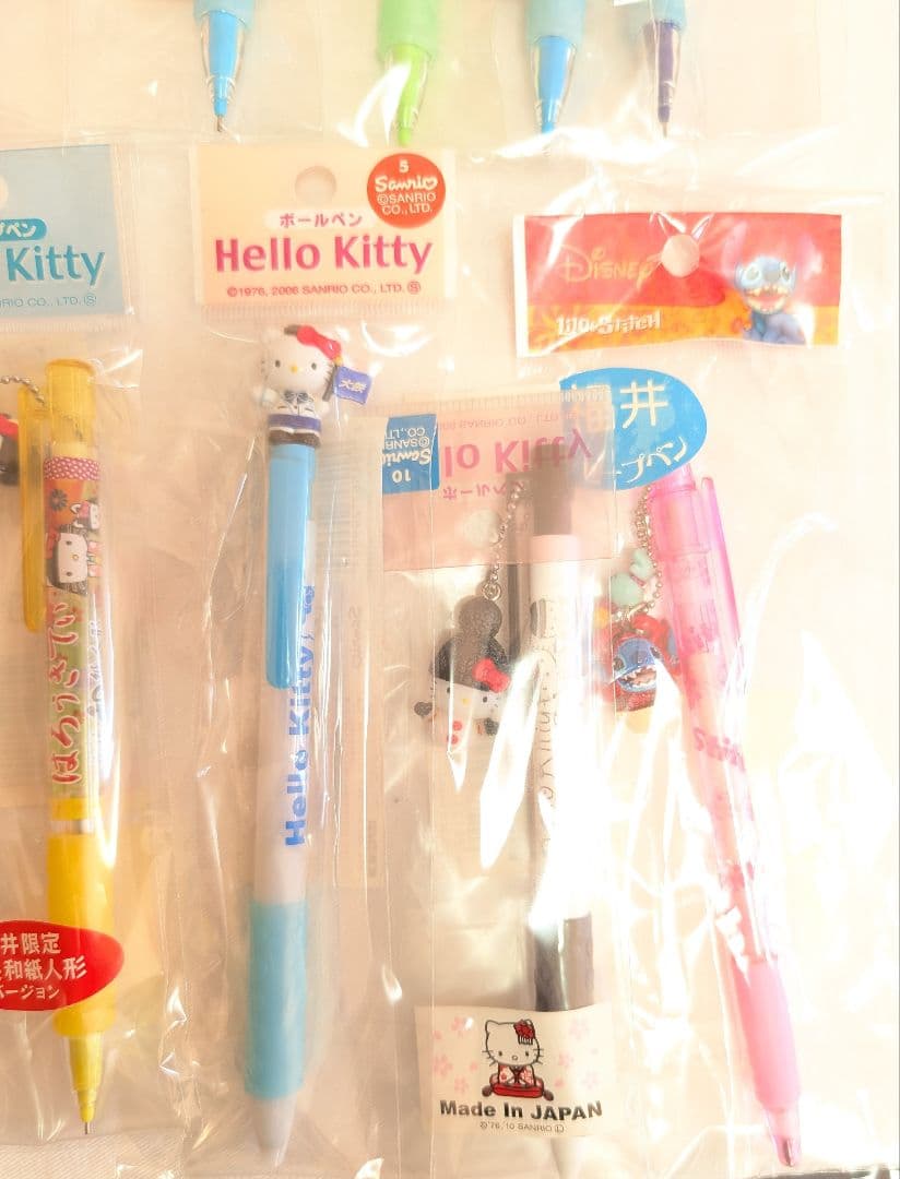 サンリオ　ハローキティ　ご当地キティ　シャープペン　ボールペン　合計46本