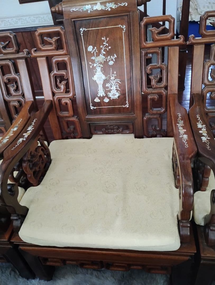 アジアンスタイル螺鈿の木製家具セット