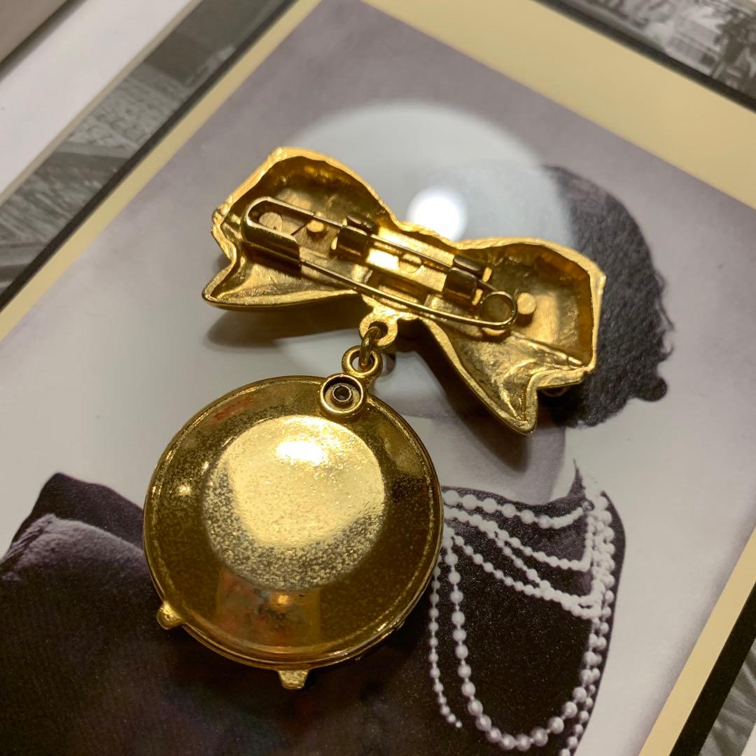 ママレードボーイ メダイユ 当時物 ブローチ - メルカリ