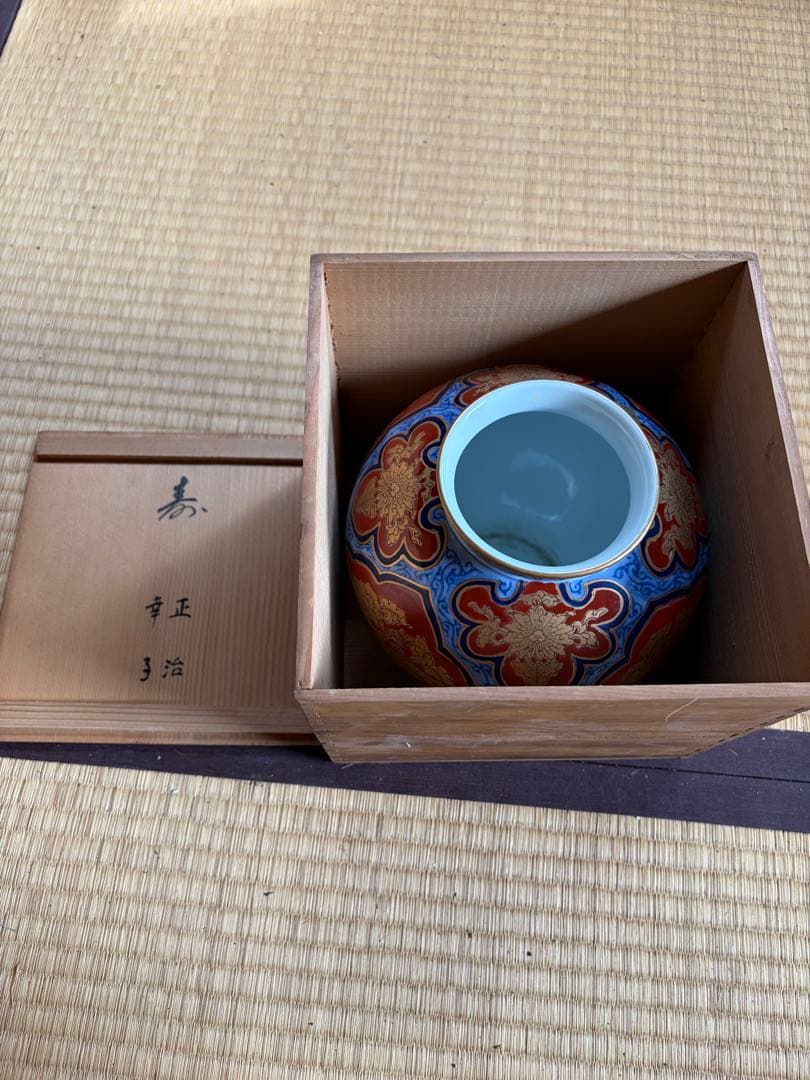 有田焼 勝山作 手描き 骨董品 金襴手 鳳凰文 花瓶　インテリア 限定品　風格