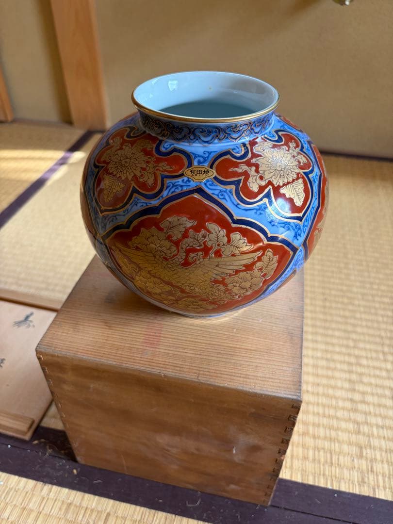 有田焼 勝山作 手描き 骨董品 金襴手 鳳凰文 花瓶　インテリア 限定品　風格