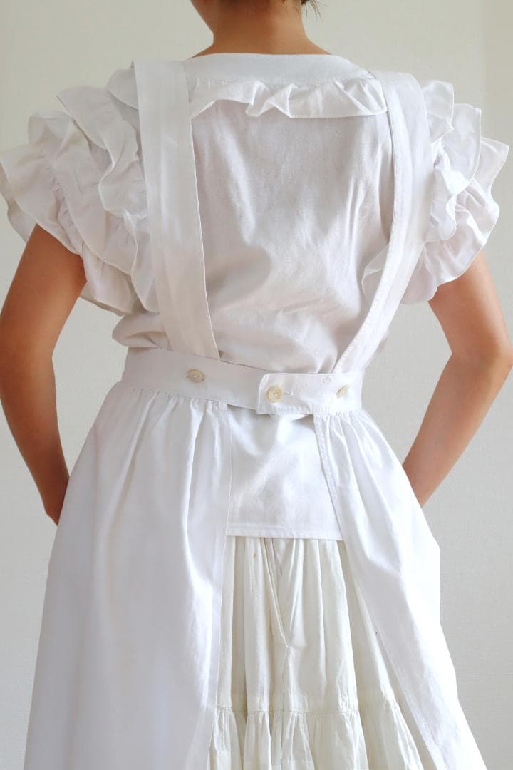 1900年代フランスのアンティークエプロン