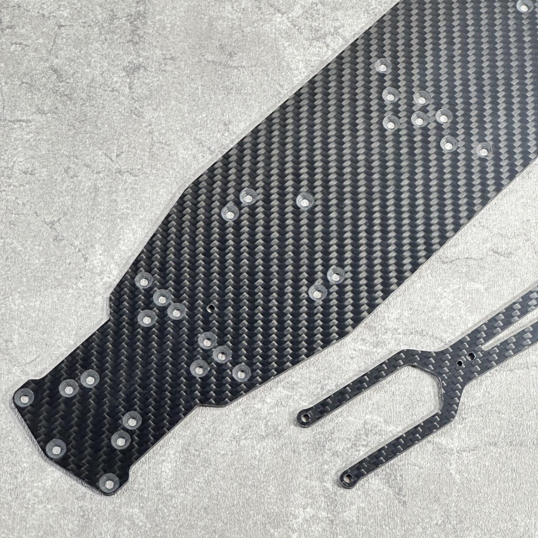 RD2.0 ヨコモ 特注品 カーボンシャーシ 2.0mm + アッパ a1104