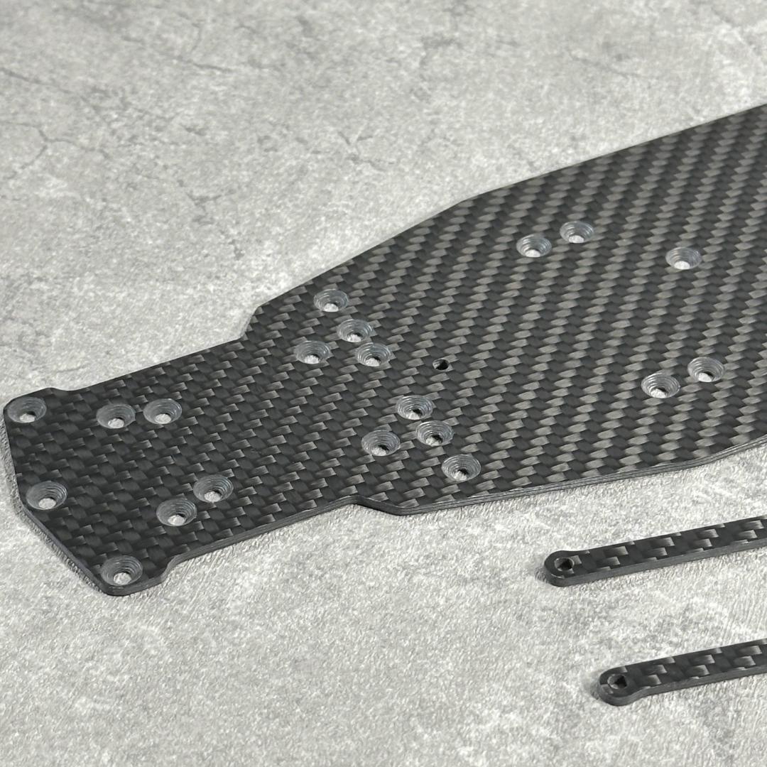 RD2.0 ヨコモ 特注品 カーボンシャーシ 2.0mm + アッパ a1104