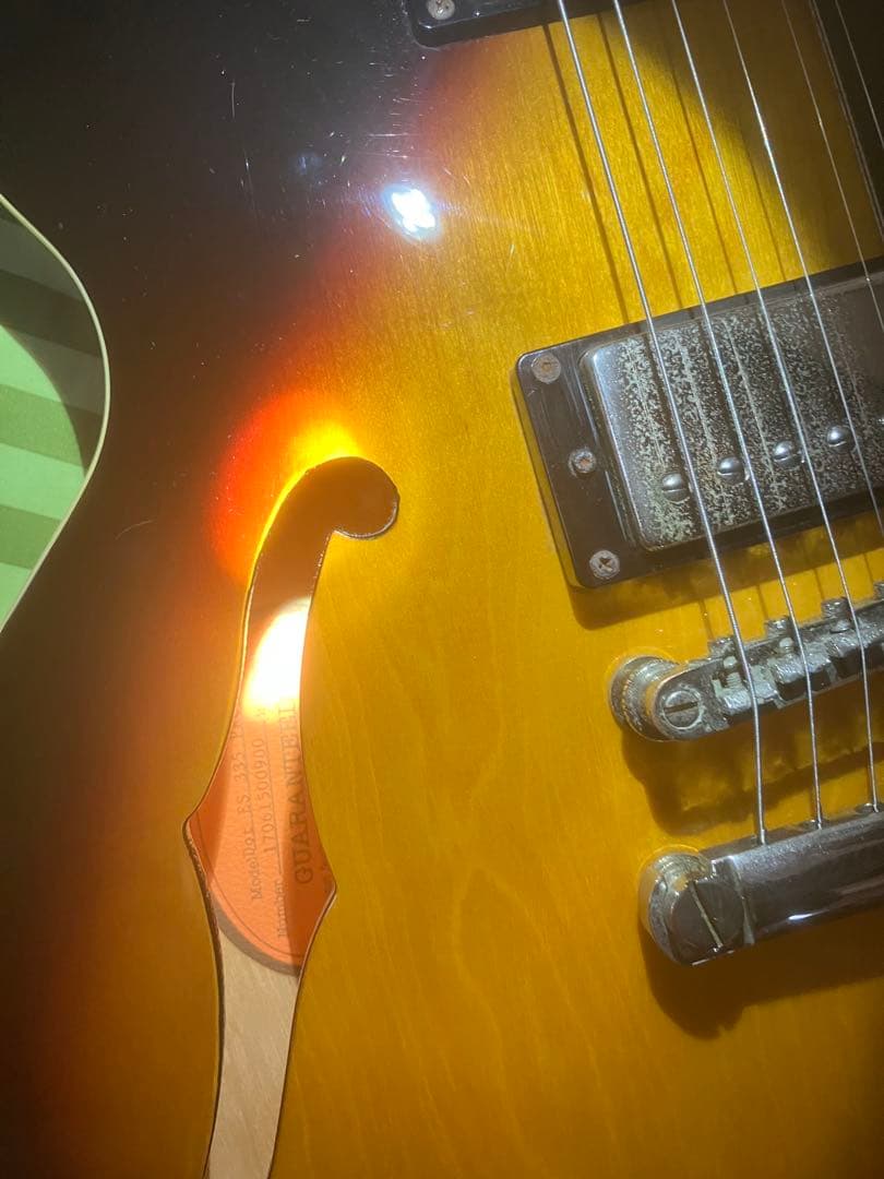 Epiphone ES-335 サンバースト