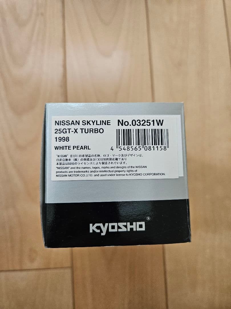 京商 スカイライン 25GT-Xターボ 1998 WHITE PEARL - メルカリ