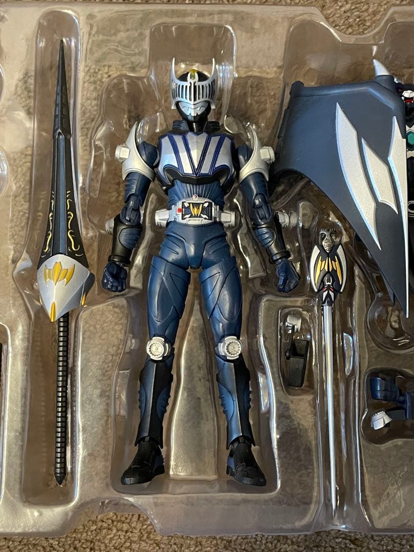 S.H.Figuarts フィギュアーツ 仮面ライダーナイト&ダークウイング