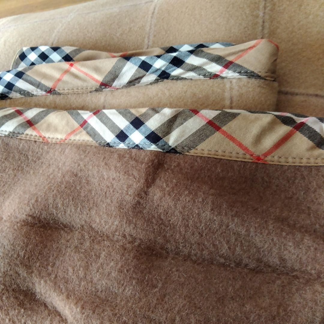 BURBERRY毛布シーツ