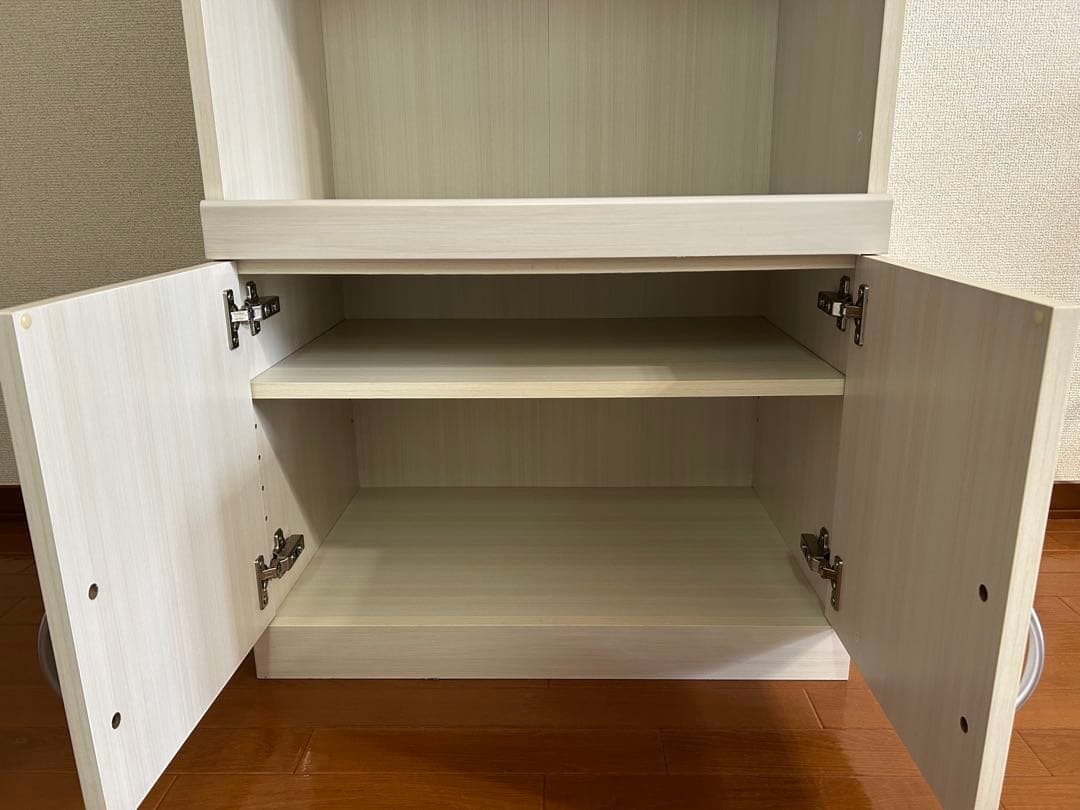 ニトリ　レンジ台　食器棚