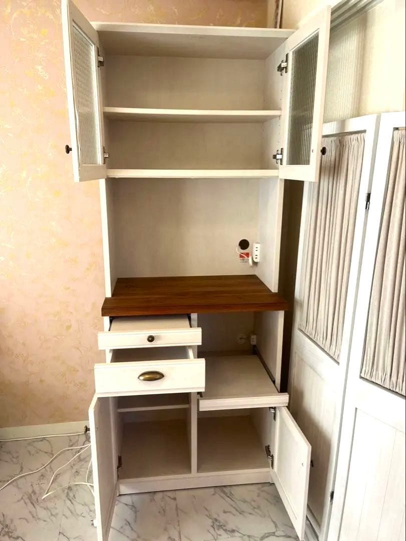 専用です☆食器棚　フレンチカントリー ビーカンパニー　クリチコ