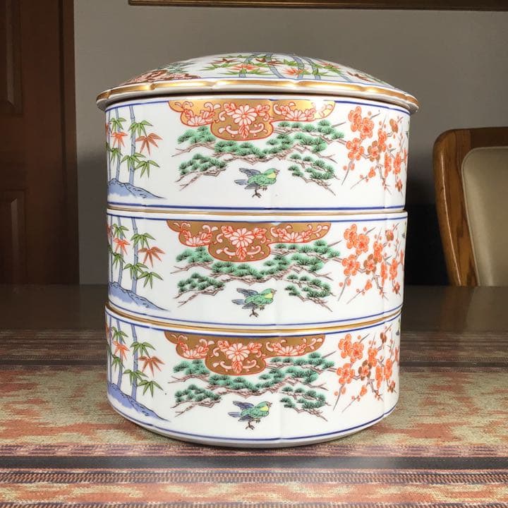 骨董品　有田焼　弥右エ門　『古伊万里飛鳥　重ね鉢』　特大　三段重