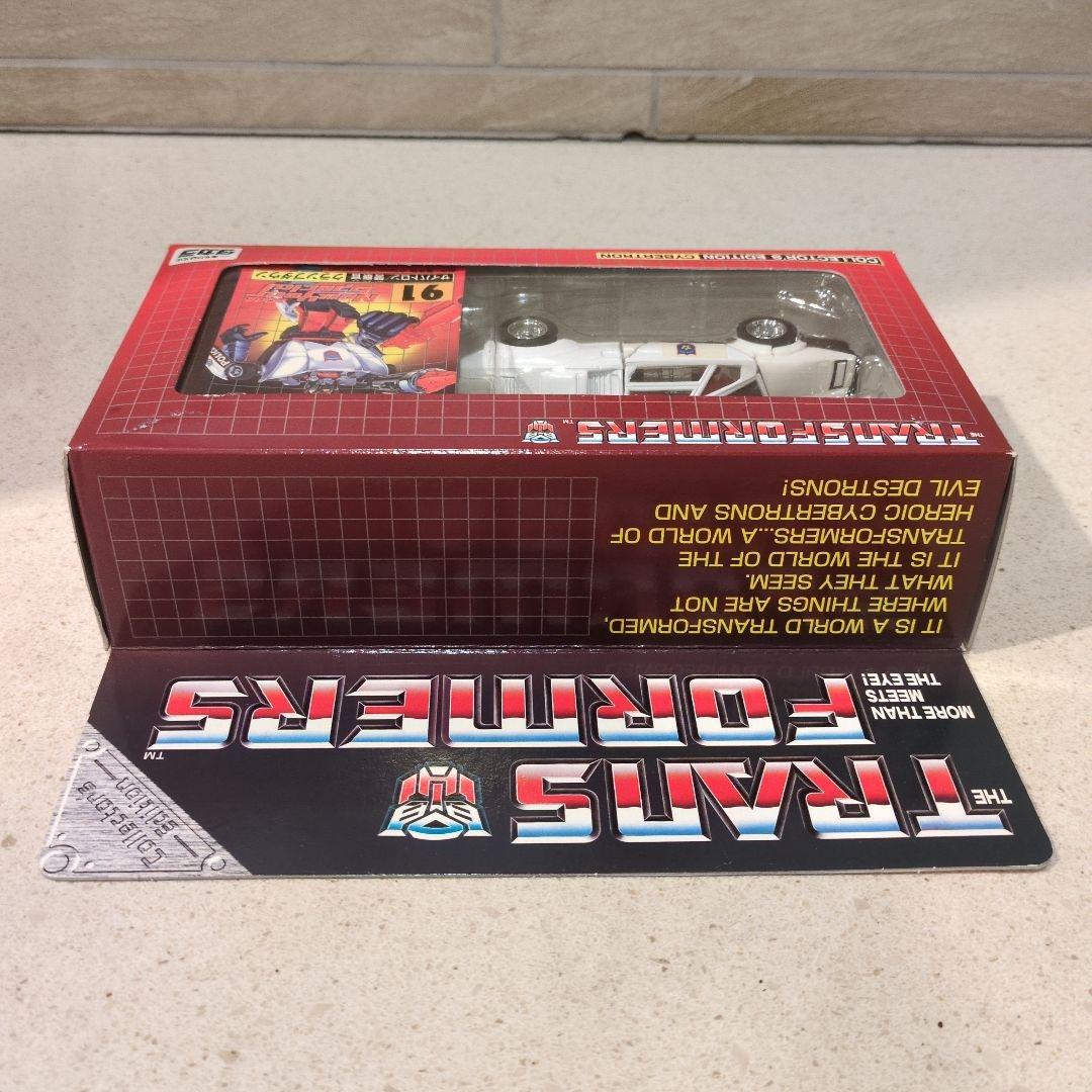 トランスフォーマー 復刻版 サイバトロン クランプダウン e hobby 限定