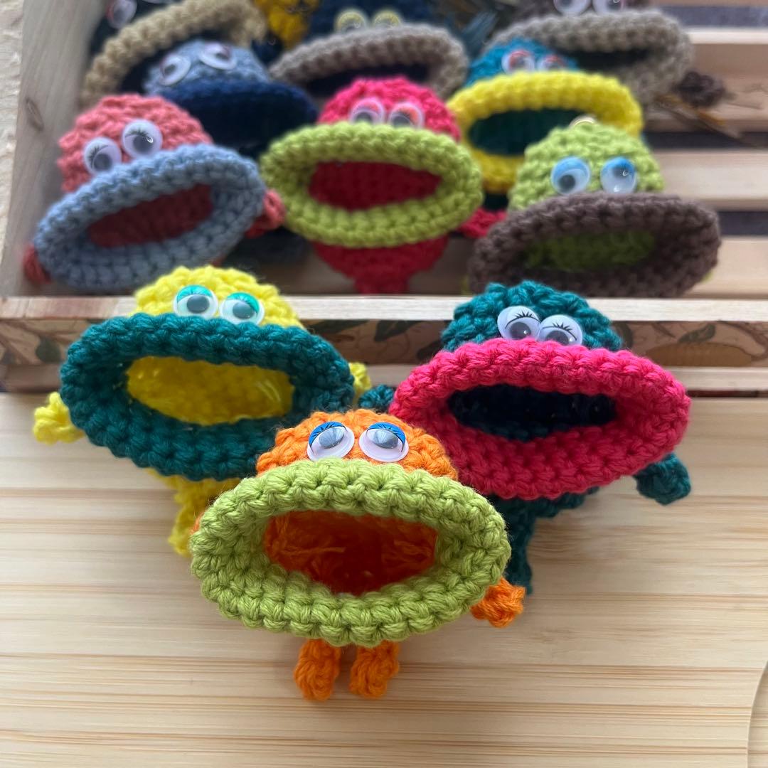 パクパクモンスター（ミニサイズ）⑩白 - メルカリ