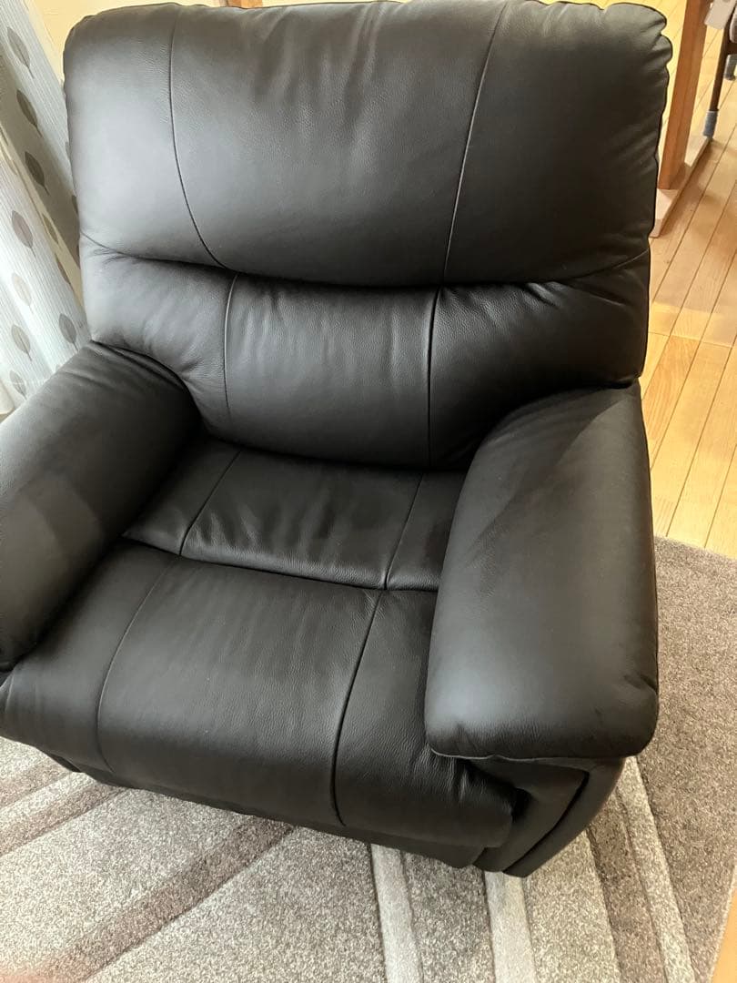ヤマダ電機　電動リクライニングソファ ー　ダークブラウン　本革　綺麗　保証有り