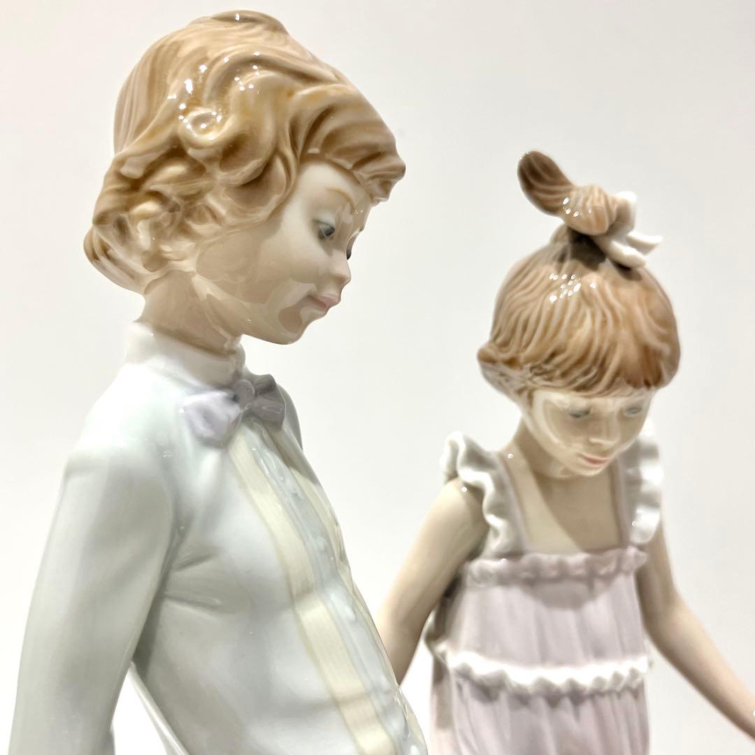 LLADRO リヤドロ ワンツースリー 男の子 女の子 フィギュリン 5426