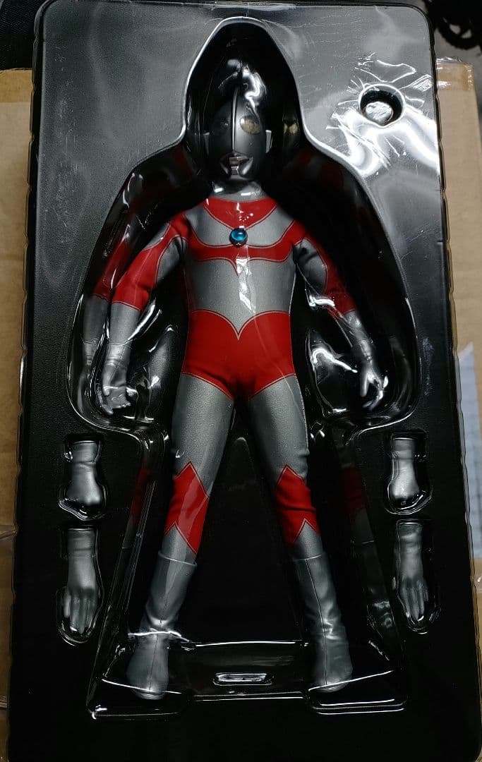 メディコムトイRＡH帰ってきたウルトラマン　1/6スケールアクションフィギュア