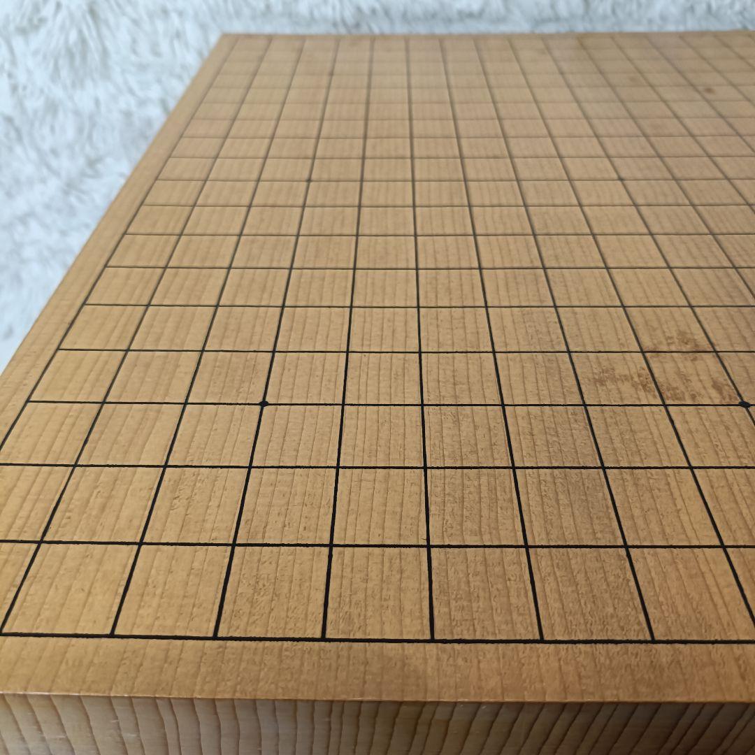 脚付き 碁盤 19路盤 木製共蓋付き 新榧／榧系 へそあり 囲碁盤