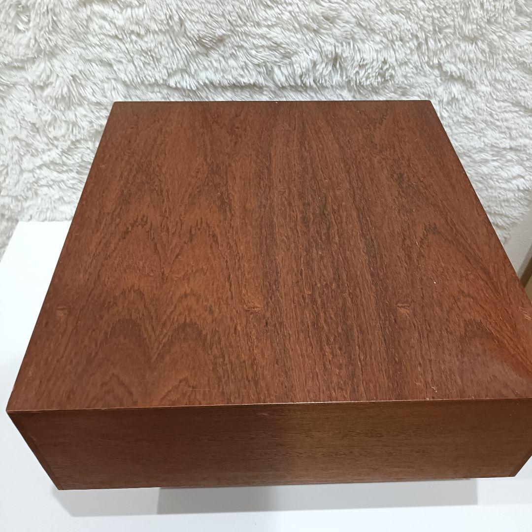 脚付き 碁盤 19路盤 木製共蓋付き 新榧／榧系 へそあり 囲碁盤