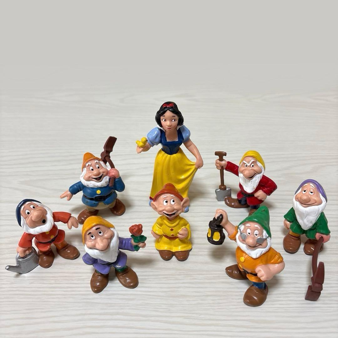 ディズニー 白雪姫と七人の小人 フィギュア セット レトロ - メルカリ