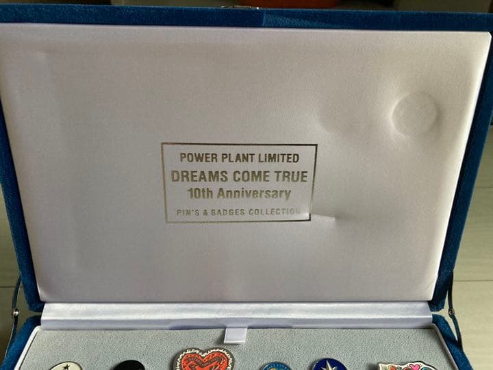 ドリカム デビュー10周年記念 ピンバッチコレクション - メルカリ