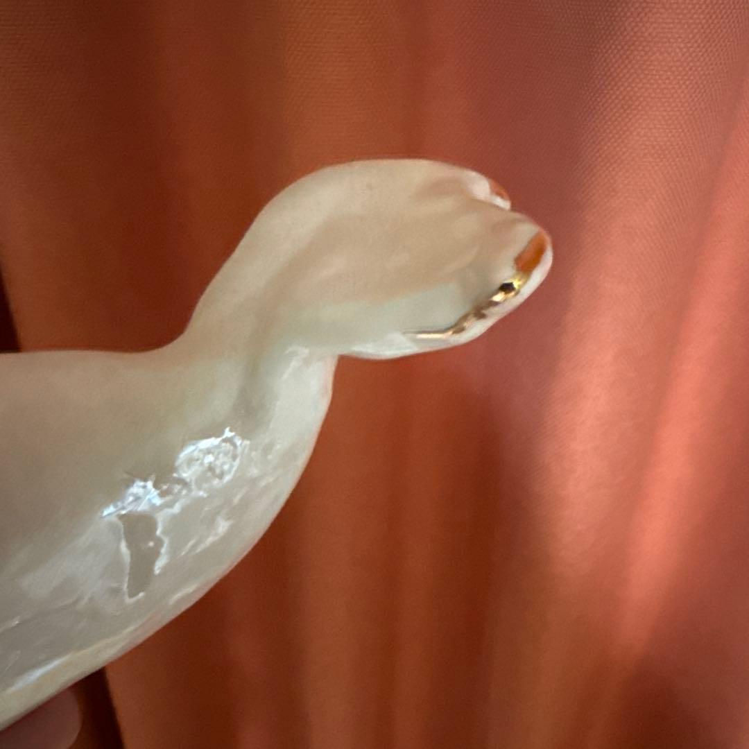 白い陶器のシロイルカの置物 , 陶芸家リュドミラ・アルヒポワ