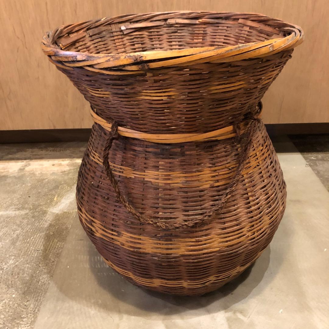【アンティーク】竹製　ひょうたん形バスケット　古かご　カゴ　バスケット　収納
