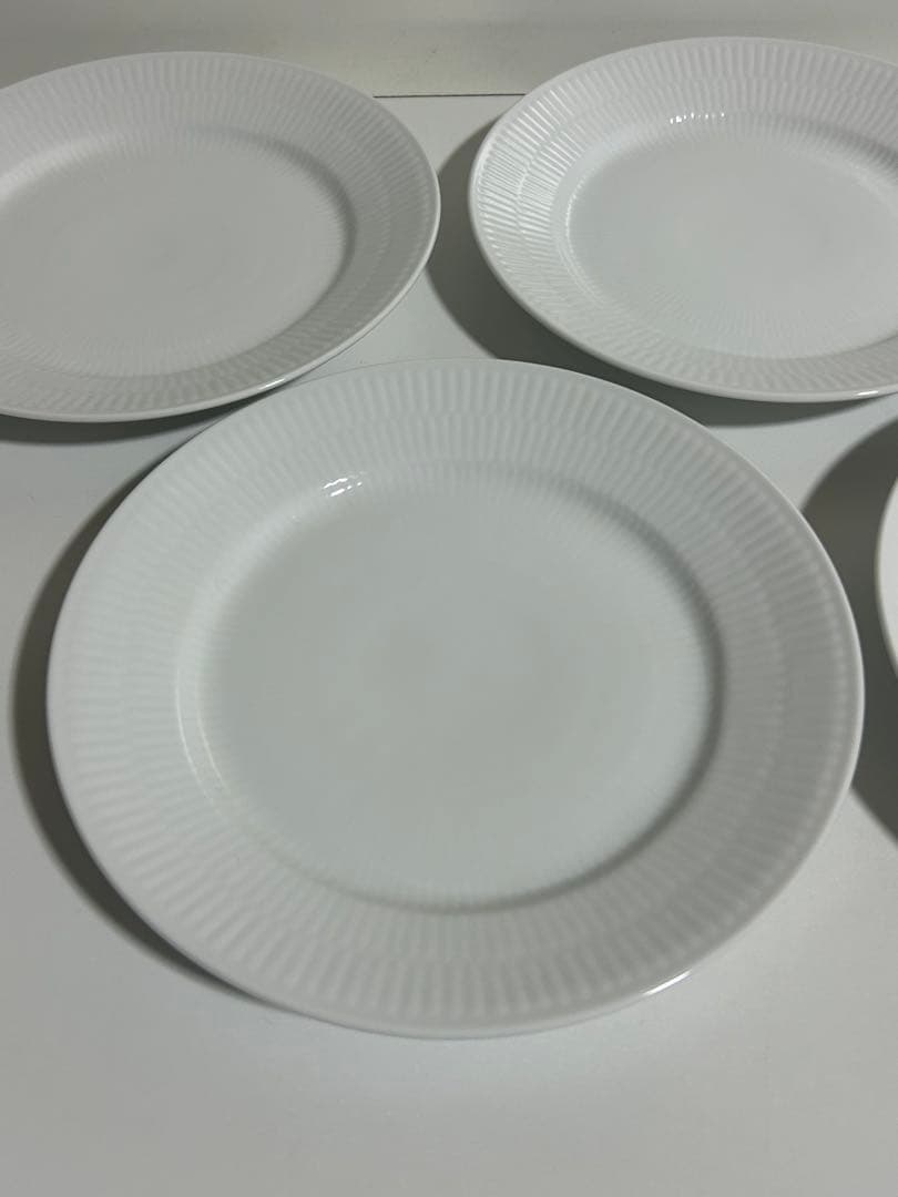 ロイヤルコペンハーゲン　ホワイトフルーテッド プレート 22cm 5皿セット