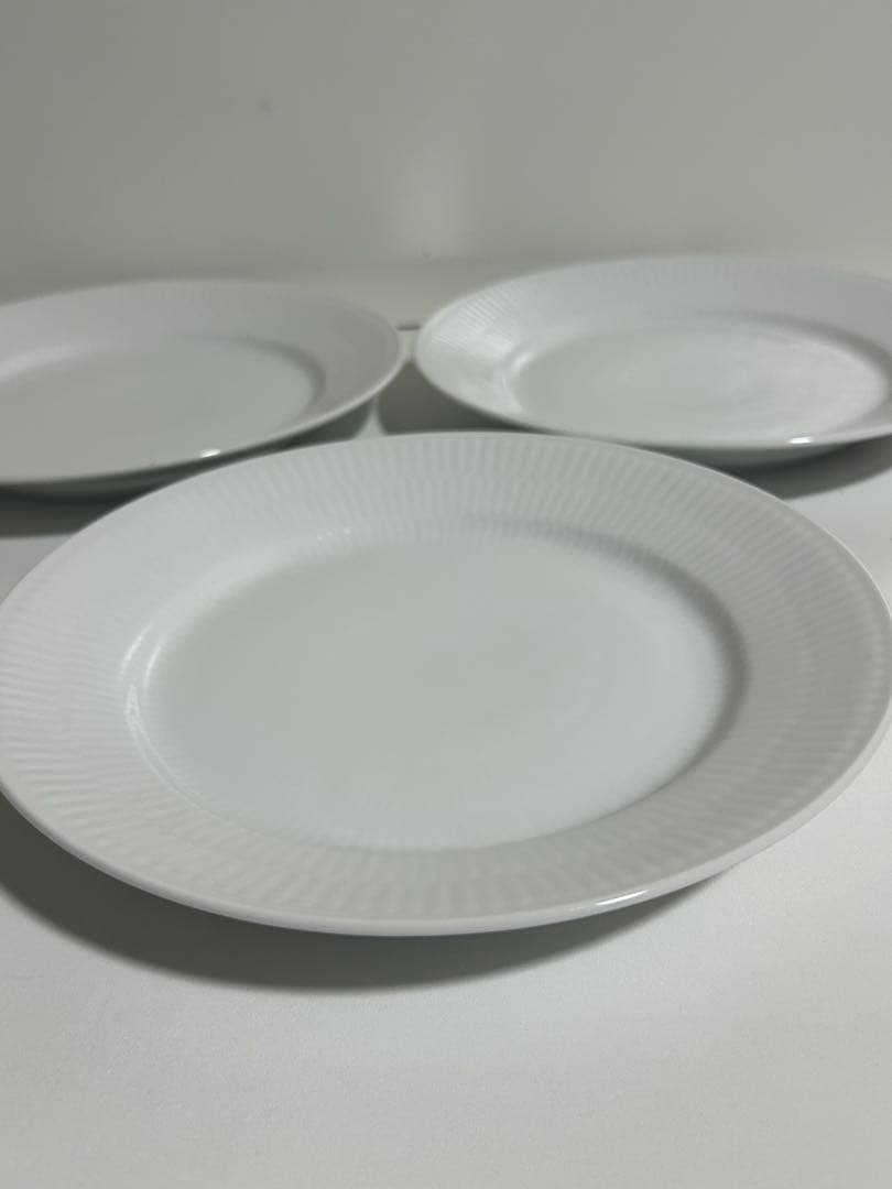 ロイヤルコペンハーゲン　ホワイトフルーテッド プレート 22cm 5皿セット