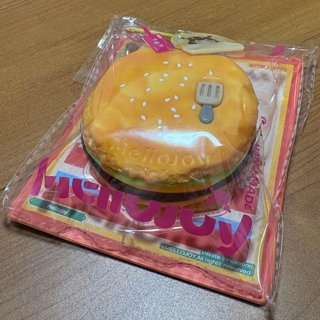 メロジョイ mellojoy ハンバーガー チーズビーフエッグバーガー - メルカリ