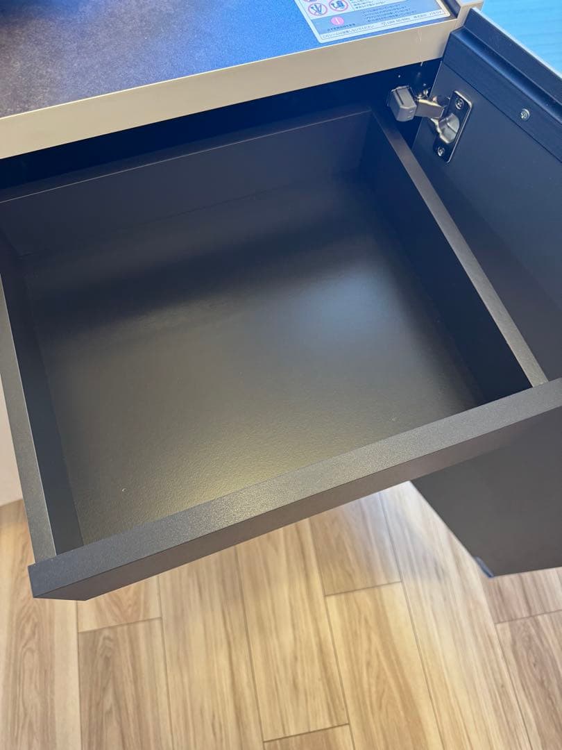 chom様 新品未使用 パモウナチェスト - メルカリ