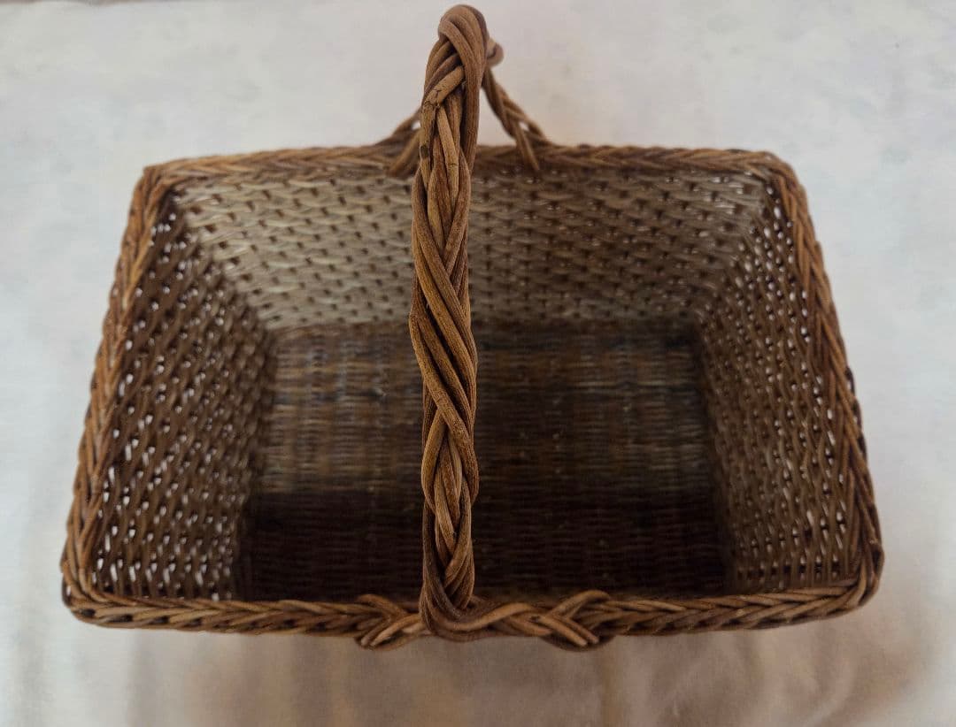 あけび 特大バスケット 宮本工芸購入 蓋なし　29×41cm