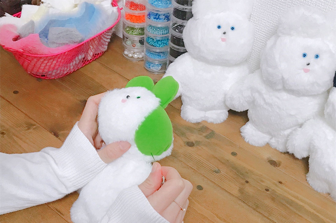 新作おしえて】ぬいぐるみ作家・グルメマイスターよぴチャンさんの