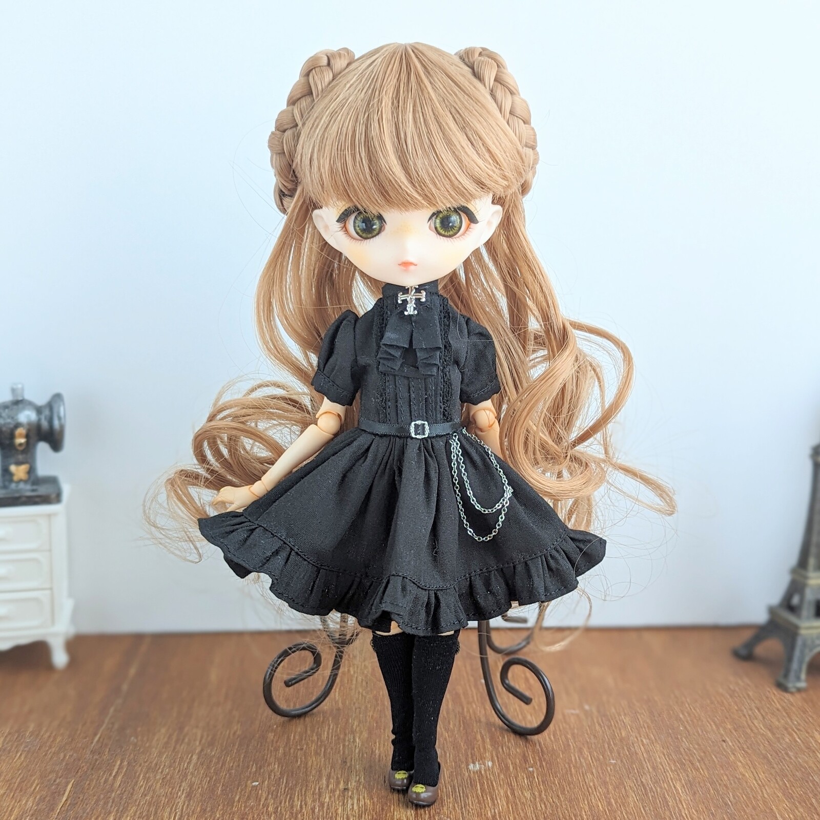 再1099【復刻版初代リカちゃん】ブルーのドット柄のワンピース・青