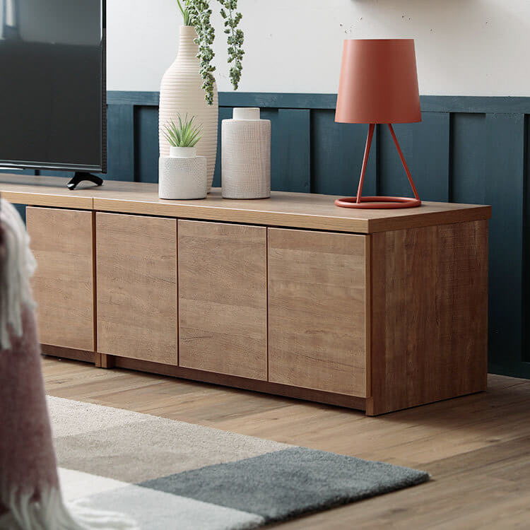 完成品】木目が美しいテレビ台用の木製サイドチェスト(ナチュラル