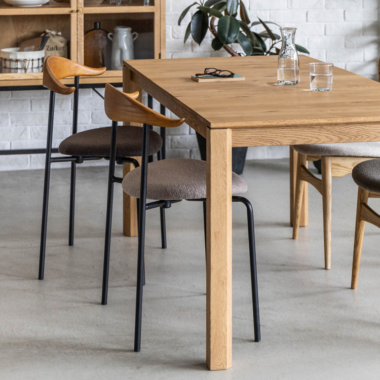 ラウル ダイニングチェア シルバー脚 | 家具・インテリア通販サイト