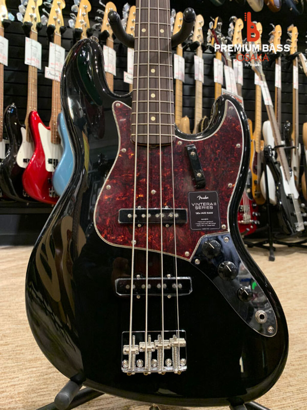 Fender MEX Vintera II 60s Jazz Bass (Black/Rosewood)2024/01/20