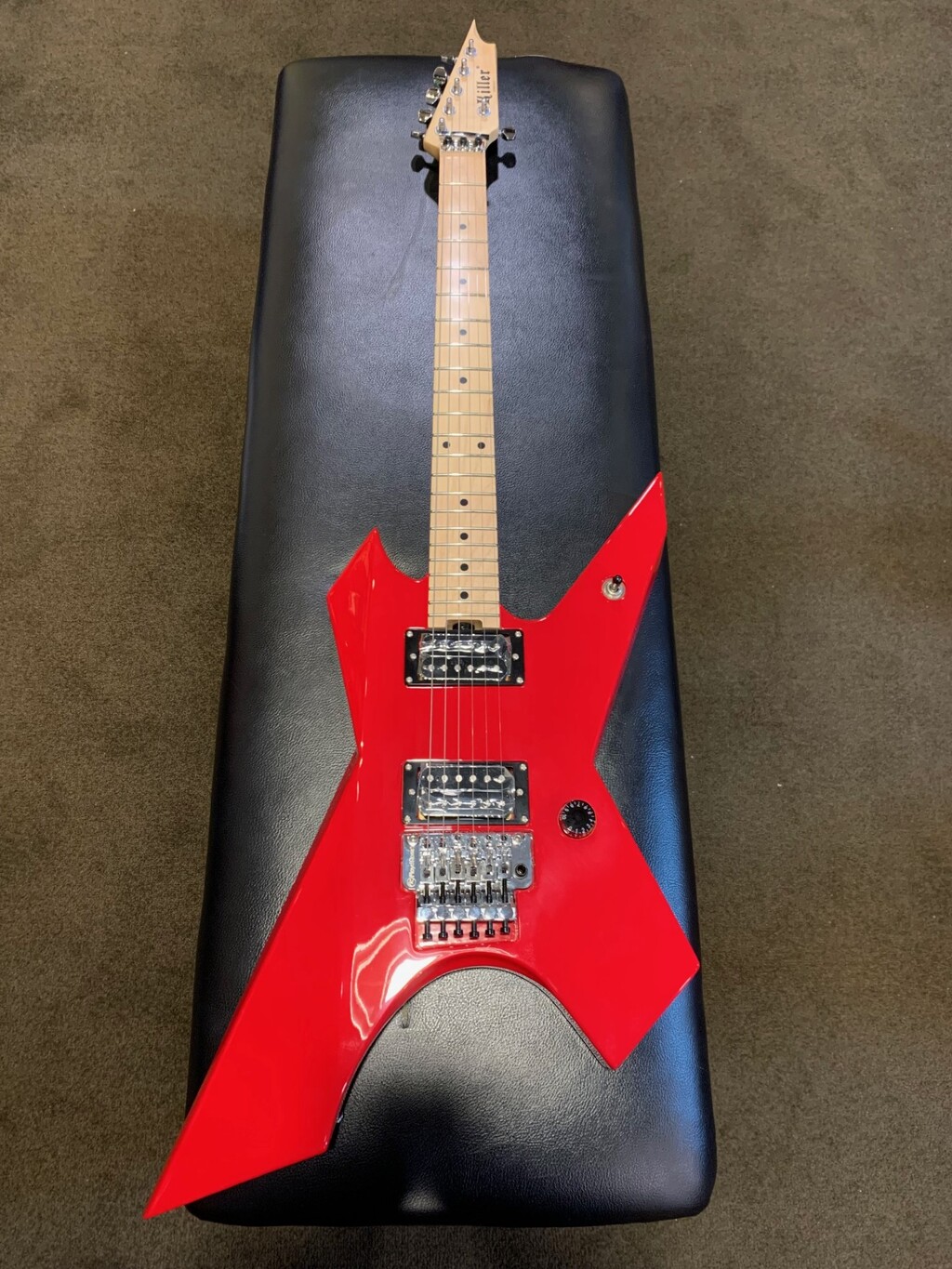 Killer KG-Exploder SE Black2024/02/11 イケベ楽器店 プレミアム