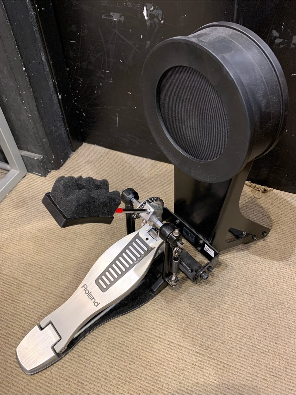 Roland NE-10 [ノイズ・イーター / ペダル用ボードタイプ] ｜イケベ