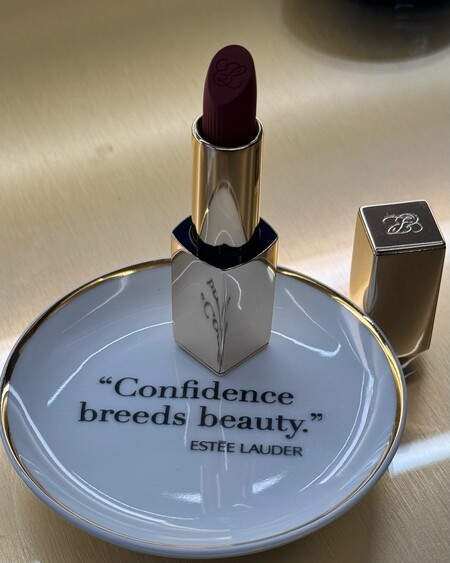 ピュア カラー リップスティック クリスタル | エスティ ローダー