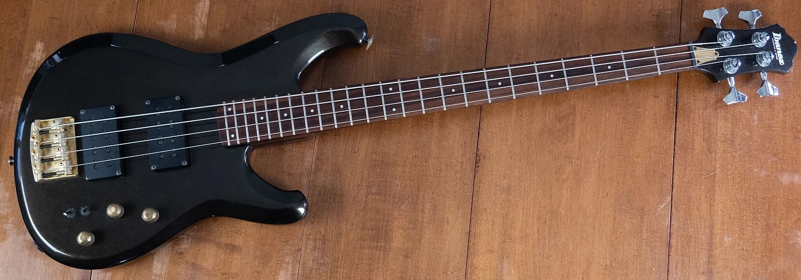 RB824 | Ibanez Wiki | Fandom