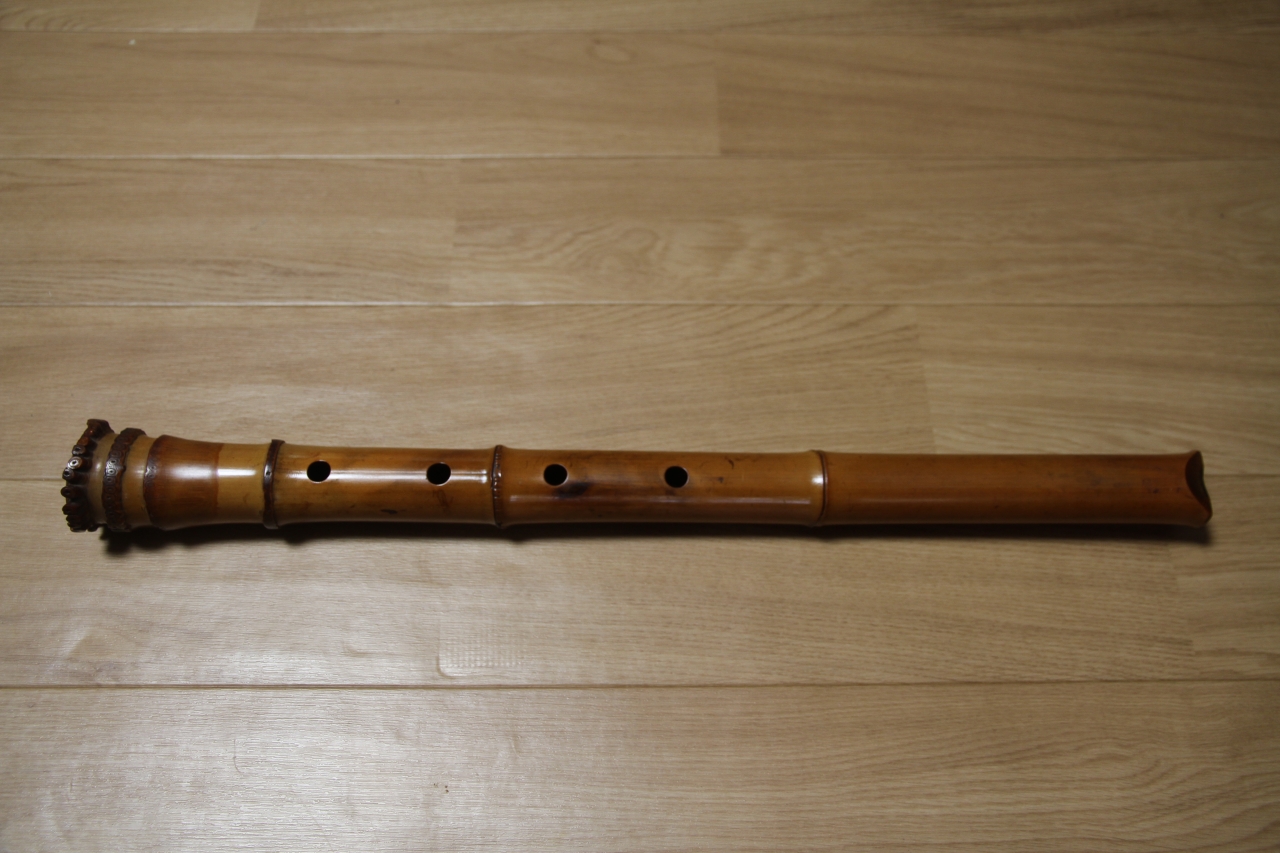 地無し尺八の銘管 | 地無し尺八による古典本曲